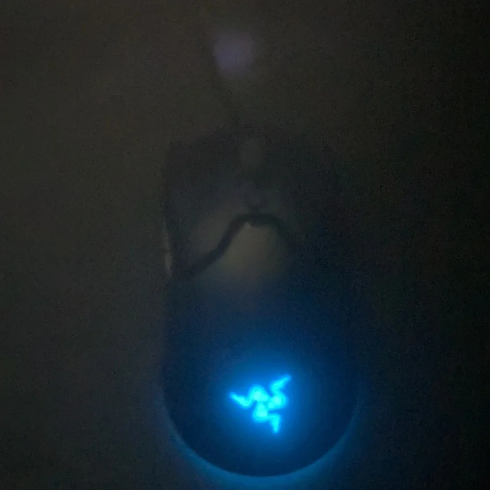 I’m selling a rk61 mechanical keyboard,razor viper mini,Xbox elite series 2